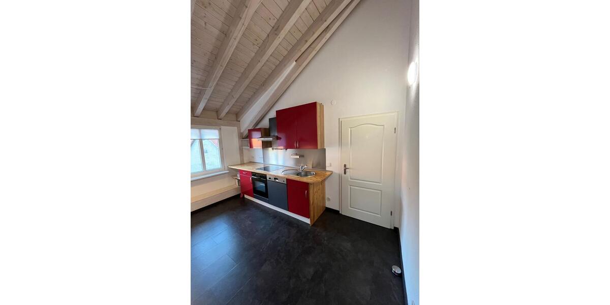 Dachgeschoßwohnung Balingen - 2 Zimmer, 80 m&sup2;, 850&euro; | Angebot:24835333