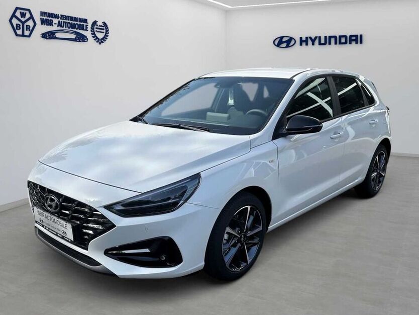 i30