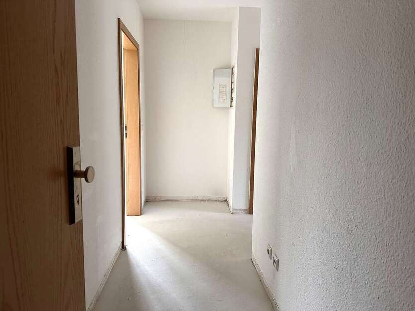 Wohnung zum Mieten in Chemnitz 265 € 53.05 m²