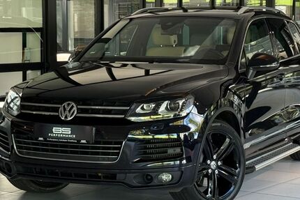 VW Touareg 128.000 km 29.990 € Hamburg 22529