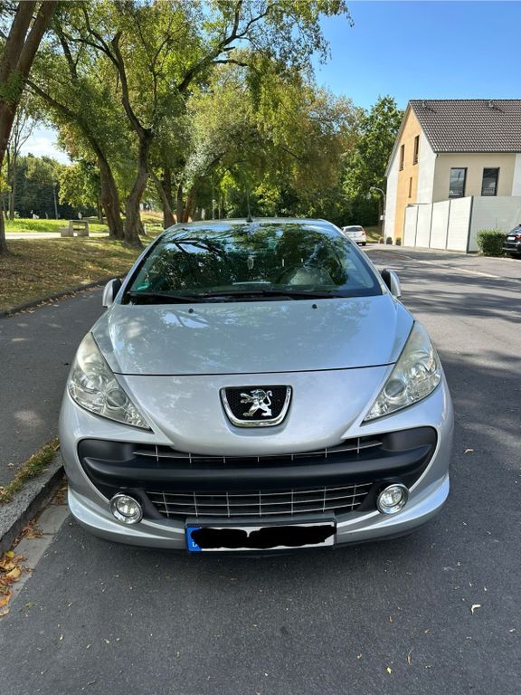 Peugeot 207 129.000 km 2.700 € Ahlen 59229