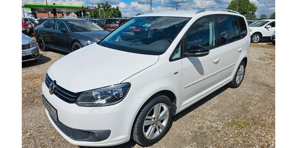 VW Touran 135.245 km 8.980 &euro; Lübben 15907