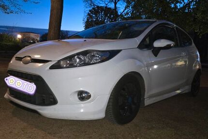 Ford Fiesta 226.422 km 3.400 &euro; Heidenau 01809