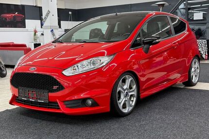 Ford Fiesta 120.000 km 9.490 &euro; Bischofsheim in der Rhön 97653