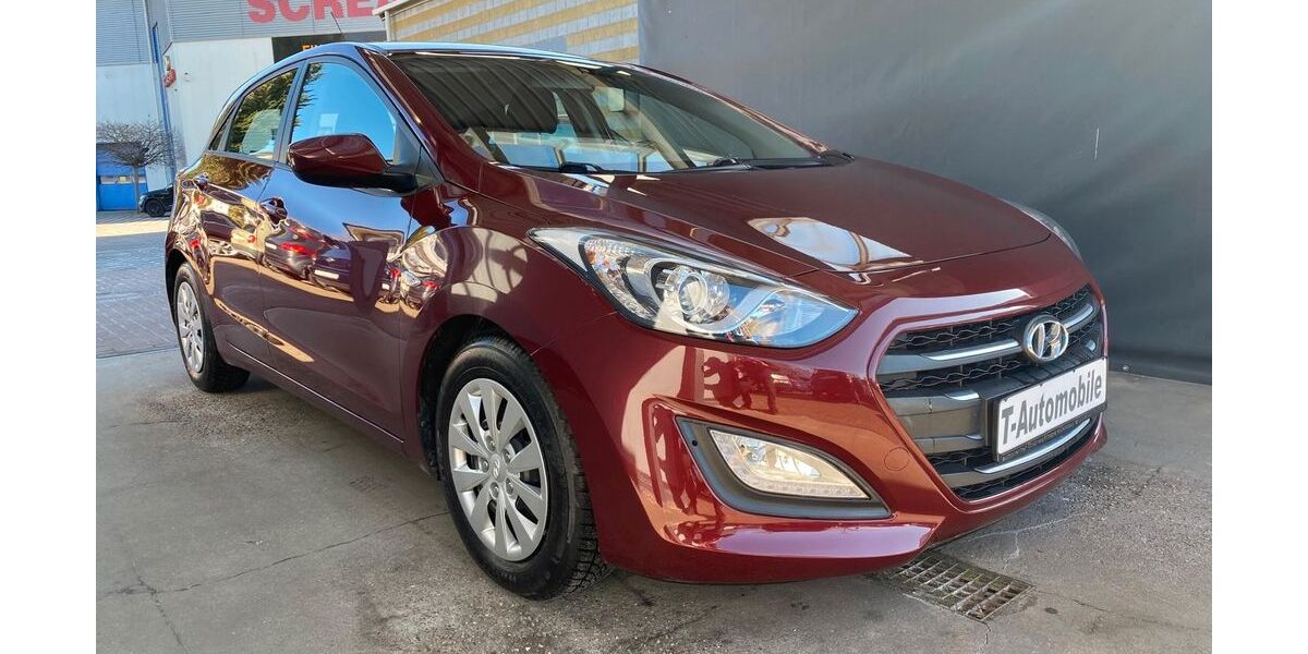Hyundai i30 75.743 km 8.400 &euro; Dessau-Roßlau 06847