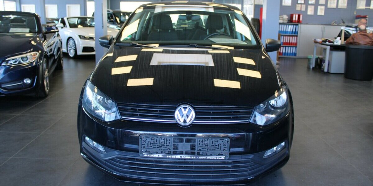 VW Polo 1.0 BMT - 5-Türig - 49.729 km 8.980 &euro; Euskirchen 53881