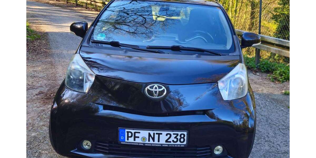 Toyota iQ 132.800 km 4.600 &euro; Pforzheim, Stadt 75173