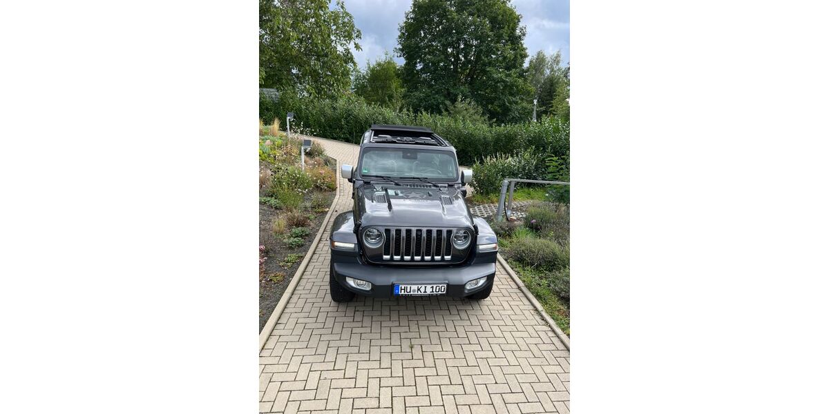 Jeep Wrangler 27.000 km 59.970 &euro; Bad Orb 63619