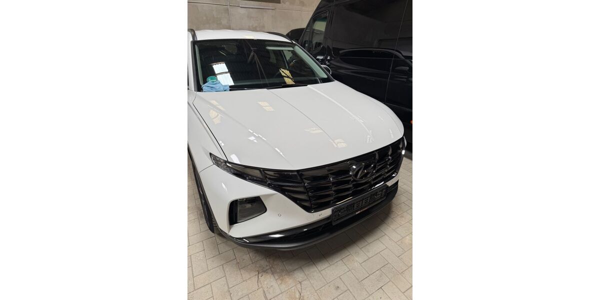 Hyundai TUCSON 88.000 km 21.250 &euro; Staufenberg 34355