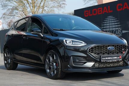 Ford Fiesta 38.439 km 22.885 &euro; Hamburg 22453