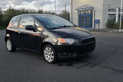 Mitsubishi Colt 202.000 km 1.950 &euro; Bergheim 50127