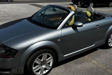 Audi TT 90.500 km 9.990 &euro; Viersen 41748