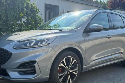 Ford Kuga 51.000 km 22.499 &euro; Veitsbronn 90587