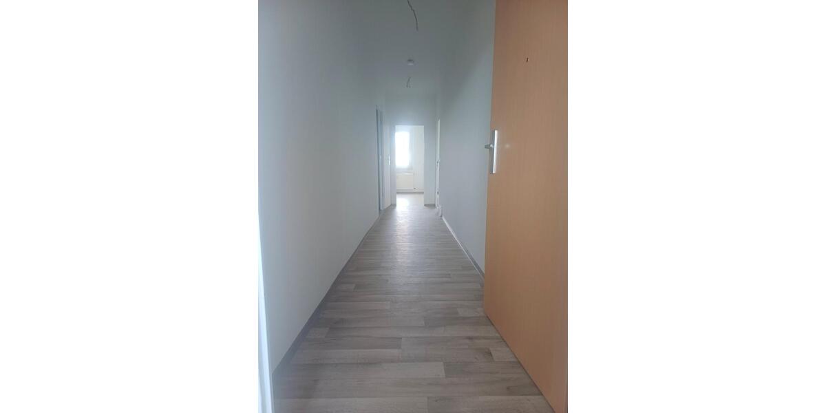 Etagenwohnung Bad Langensalza - 3 Zimmer, 62 m&sup2;, 340&euro; | Angebot:25370132