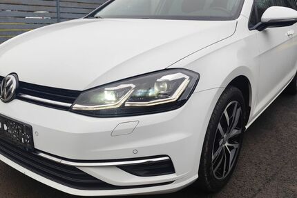 VW Golf 121.000 km 13.800 &euro; Görlitz 02826