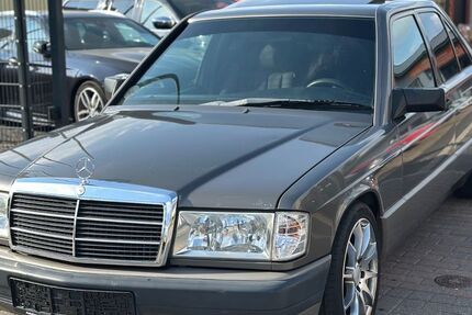 Mercedes-Benz 190 153.040 km 7.490 € Uder 37318