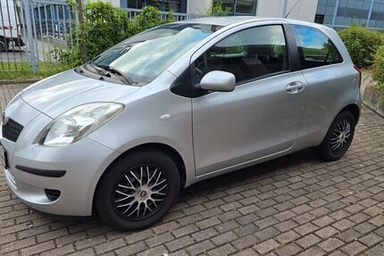 Toyota Yaris 168.000 km 1.490 &euro; Edenkoben 67480