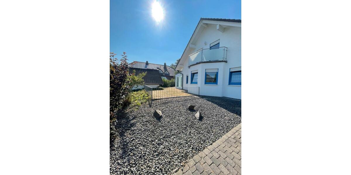 Einfamilienhaus Frielendorf - 6 Zimmer, 120 m&sup2;, 375.000&euro; | Angebot:27123271