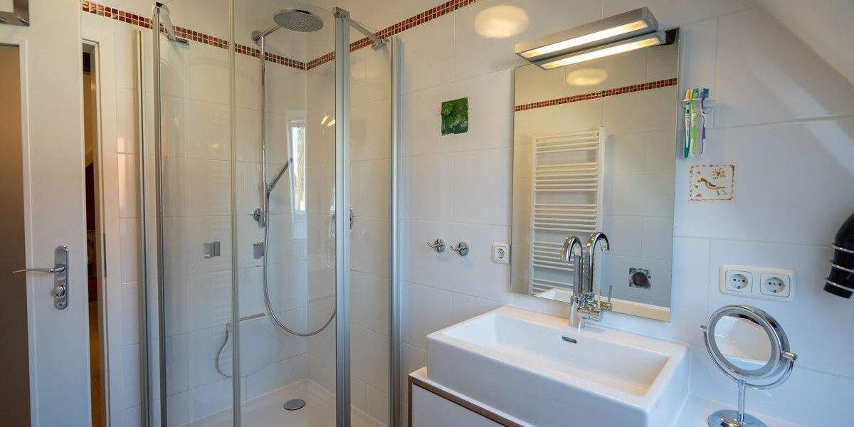 Doppelhaushälfte Unterhaching - 6 Zimmer, 282 m&sup2;, 1.490.000&euro; | Angebot:25700256