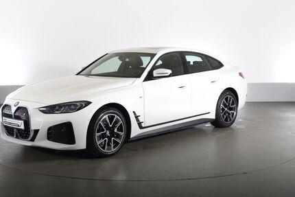 BMW i4 66.145 km 39.980 € Aachen 52078