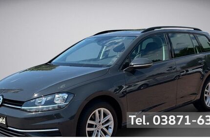 VW Golf 121.000 km 13.950 &euro; Parchim 19370
