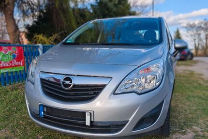 Opel Meriva 41.800 km 6.799 &euro; Lebus 15326