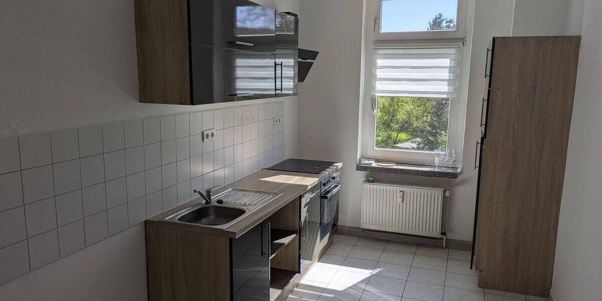 Etagenwohnung Weißenfels - 2 Zimmer, 65 m&sup2;, 450&euro; | Angebot:26438046