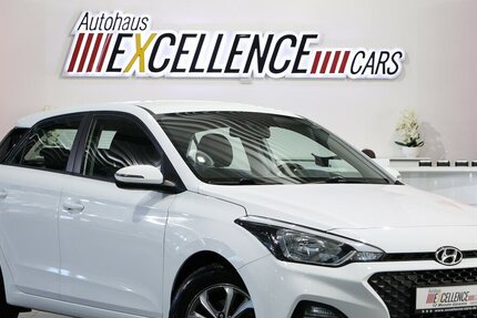 Hyundai i20 1.2 ACTIVE WHITE / 4-TÜR, TEMPOMAT, SHZ, PDC 87.000 km 10.444 &euro; Hamm 59077