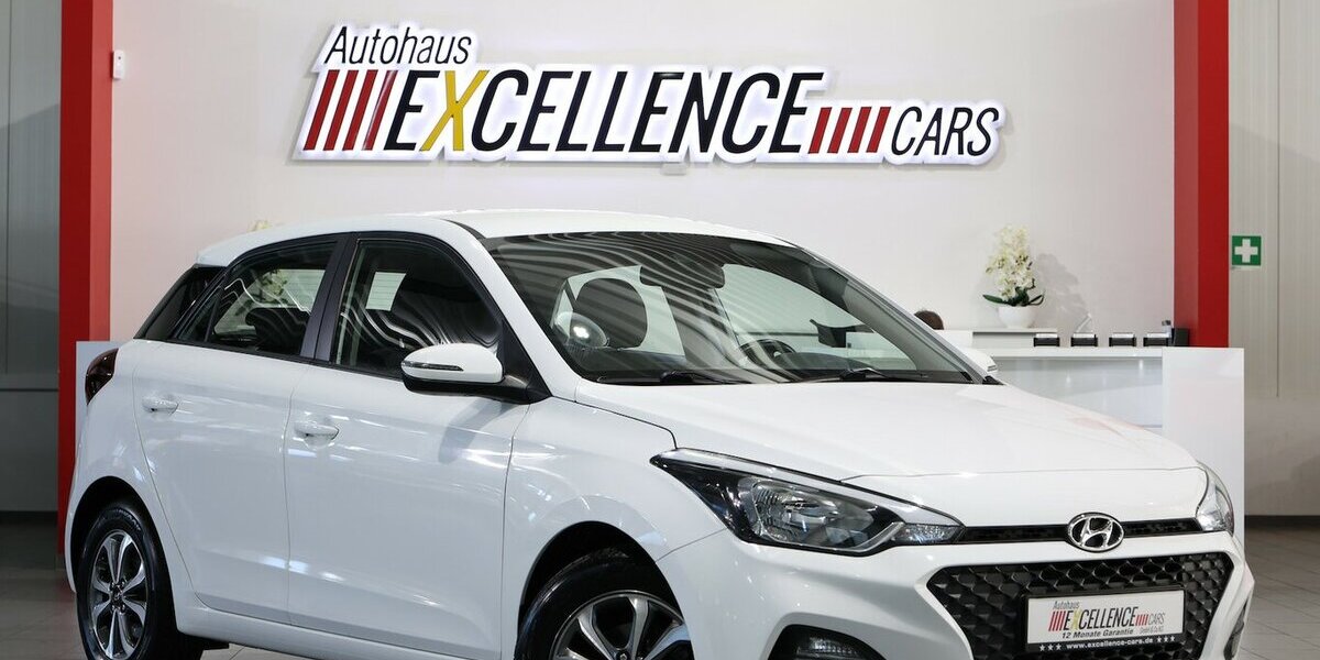 Hyundai i20 1.2 ACTIVE WHITE / 4-TÜR, TEMPOMAT, SHZ, PDC 87.000 km 10.444 &euro; Hamm 59077