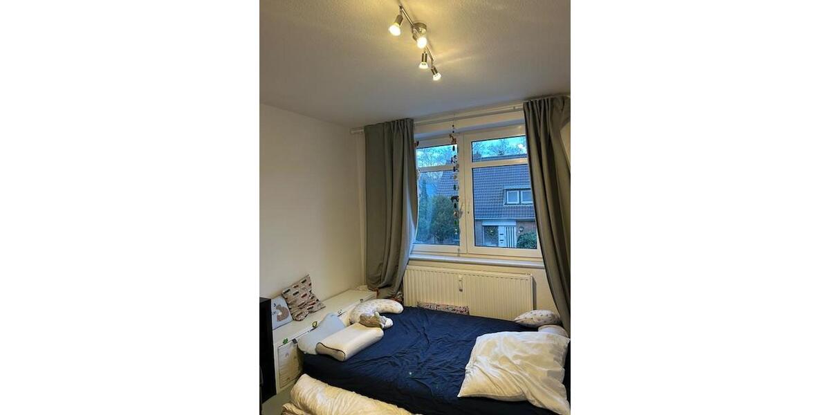 Etagenwohnung Neuss Furth-Mitte - 3 Zimmer, 80 m&sup2;, 820&euro; | Angebot:24810387