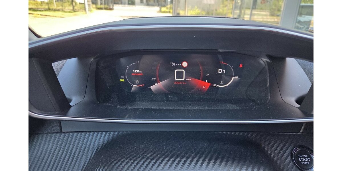 Peugeot 2008 GT 32.647 km 15.750 &euro; Wilsdruff 01723
