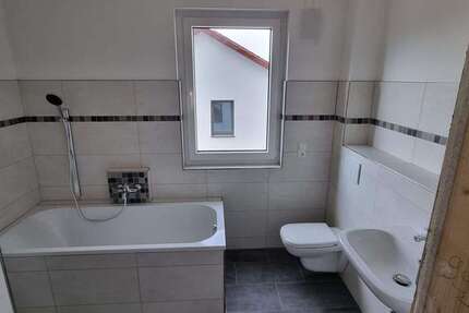 Haus Frauenstein - 5 Zimmer, 140 m&sup2;, 1.250&euro; | Angebot:24975825