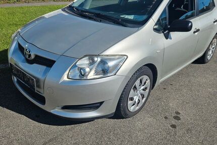 Toyota Auris 229.186 km 2.499 € Baienfurt 88255
