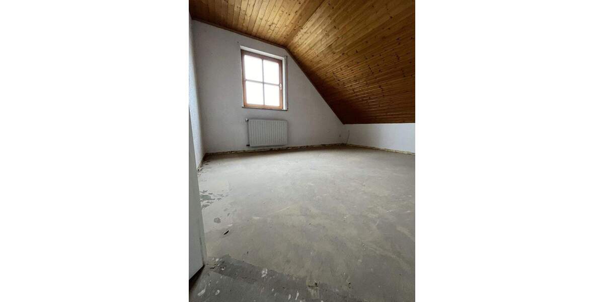 Doppelhaushälfte Stegaurach - 5 Zimmer, 126 m&sup2;, 595.000&euro; | Angebot:25879720