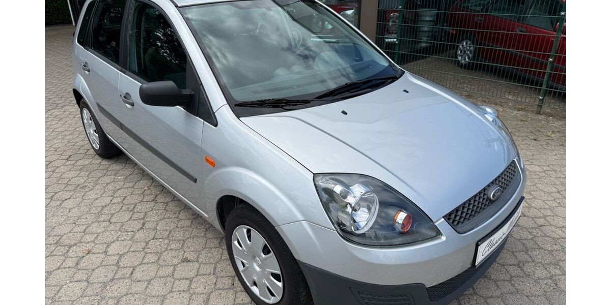 Ford Fiesta 23.200 km 4.700 &euro; Beverstedt 27616