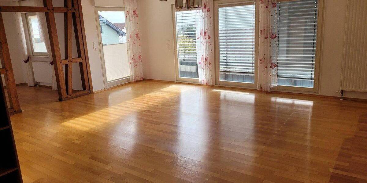 Etagenwohnung Laufenburg (Grunholz) Grunholz - 4 Zimmer, 146 m&sup2;, 1.595&euro; | Angebot:26865301