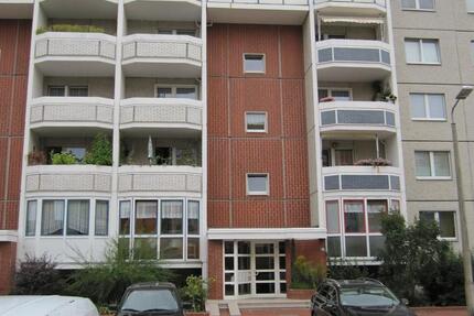 3 Zimmerwohnung Rostocker Viertel im Erdgrschoß zimmer