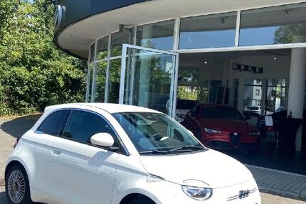 Fiat 500e 10.800 km 19.990 &euro; Asperg 71679