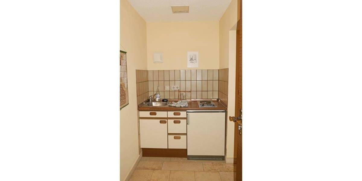 Gewerbeobjekt Schnaittach - 3 Zimmer, 100 m&sup2;, 800&euro; | Angebot:25683951