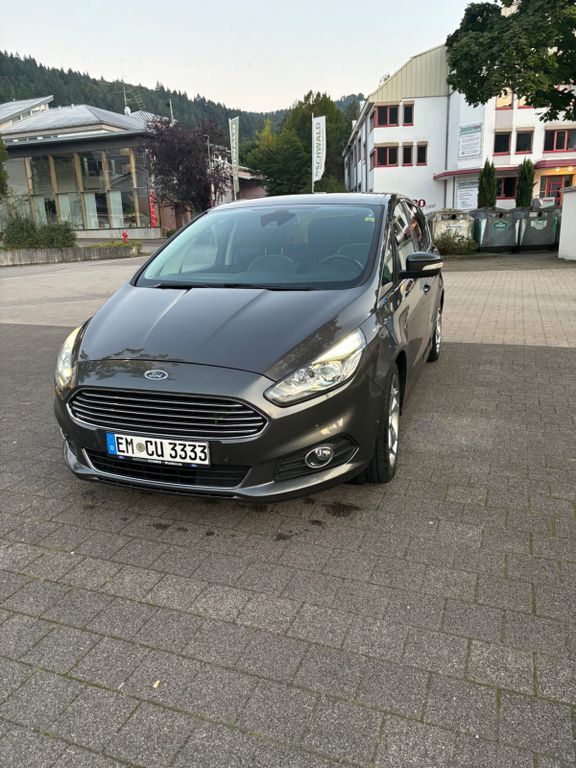 S-Max