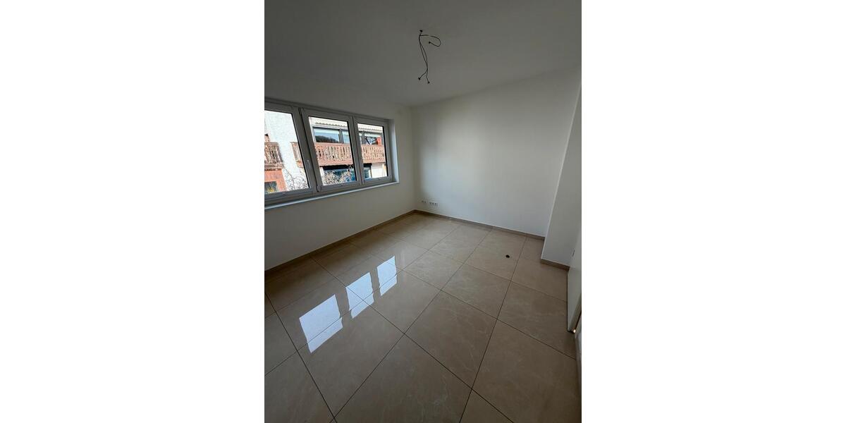 Mehrfamilienhaus, Wohnhaus Gründau - 1 Zimmer, 330 m&sup2;, 1.000.000&euro; | Angebot:26920383