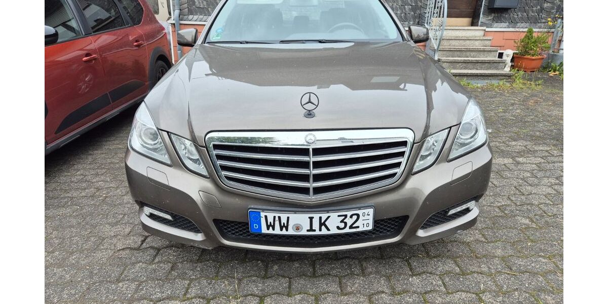 Mercedes-Benz E 350 240.000 km 7.900 &euro; Höhn 56462