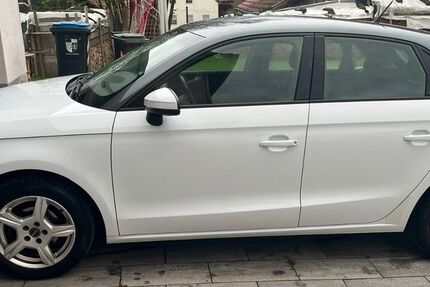 Audi A1 170.000 km 8.950 &euro; Allmannshofen 86695