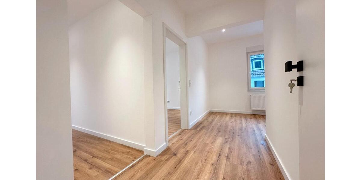 Etagenwohnung Siegen - 2 Zimmer, 62 m&sup2;, 230.000&euro; | Angebot:26425130