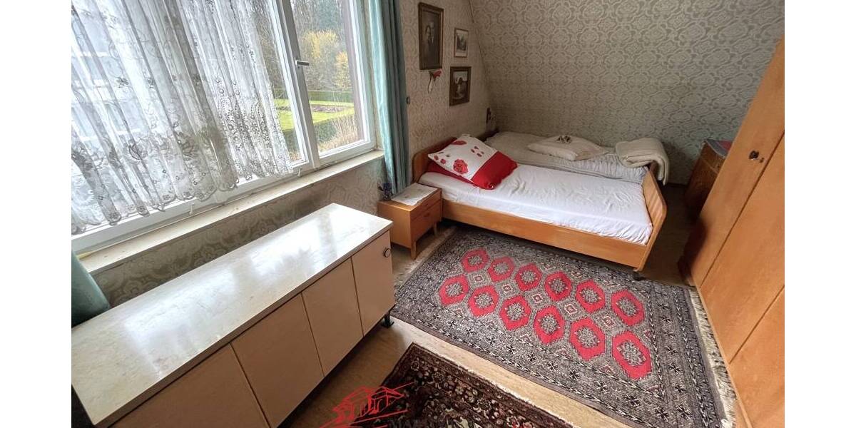 Mehrfamilienhaus, Wohnhaus Uhingen - 7 Zimmer, 151 m&sup2;, 498.000&euro; | Angebot:26244891