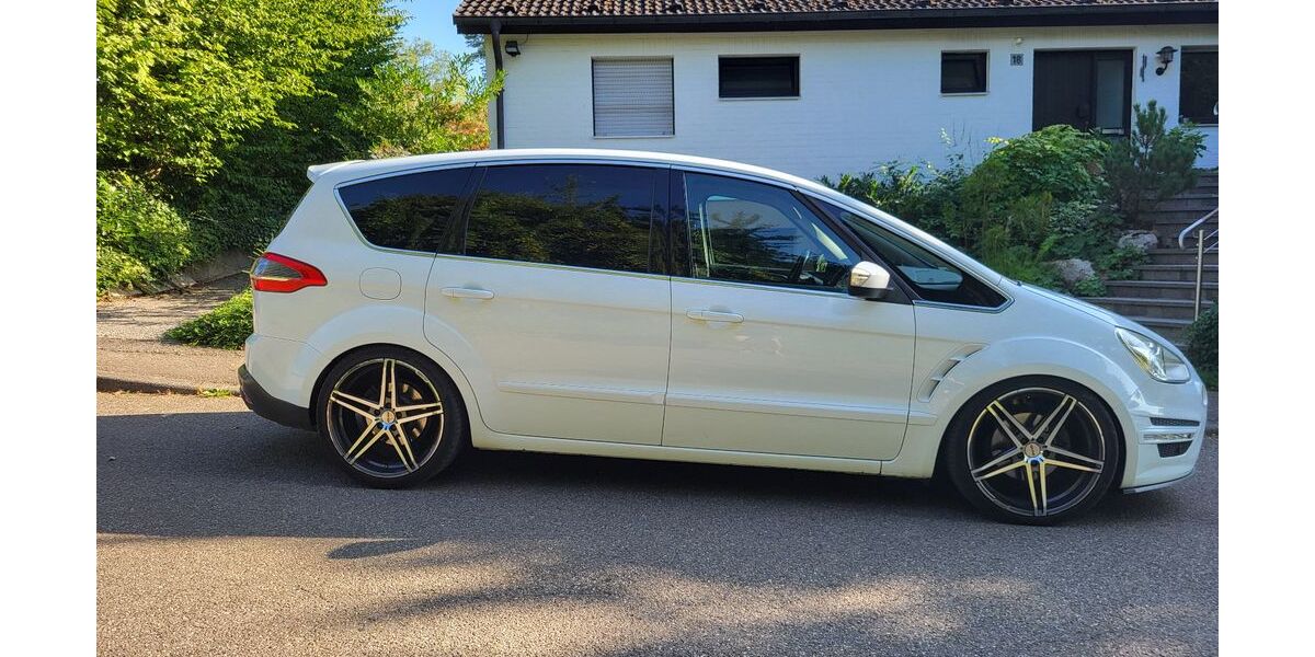 Ford S-Max 243.000 km 7.777 &euro; Oppenweiler 71570
