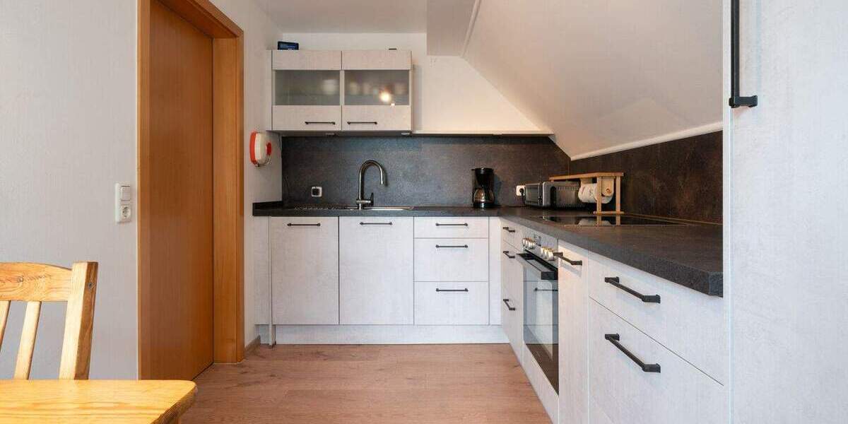 Einfamilienhaus Fünfstetten / Nußbühl Fünfstetten - 8 Zimmer, 301 m&sup2;, 1.200.000&euro; | Angebot:25727229