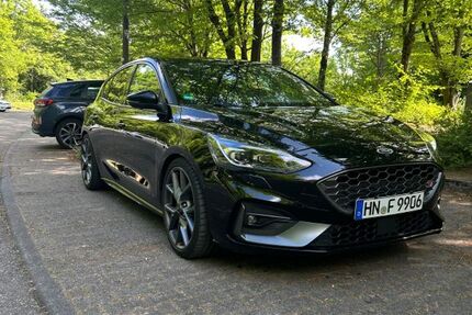 Ford Focus 83.000 km 18.899 &euro; Heilbronn 74081