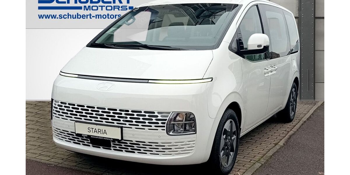 Hyundai STARIA 12.950 km 41.490 &euro; Magdeburg 39108