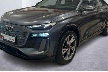 Audi Q6 e-tron 10.845 km 63.450 &euro; Hamburg 20537